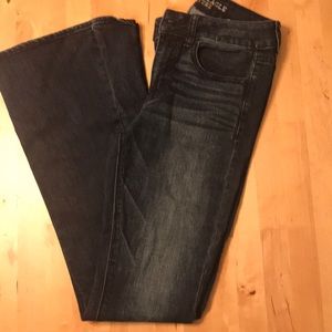 AEO Ladies HiRise Super Stretch Flair Bottom Jeans